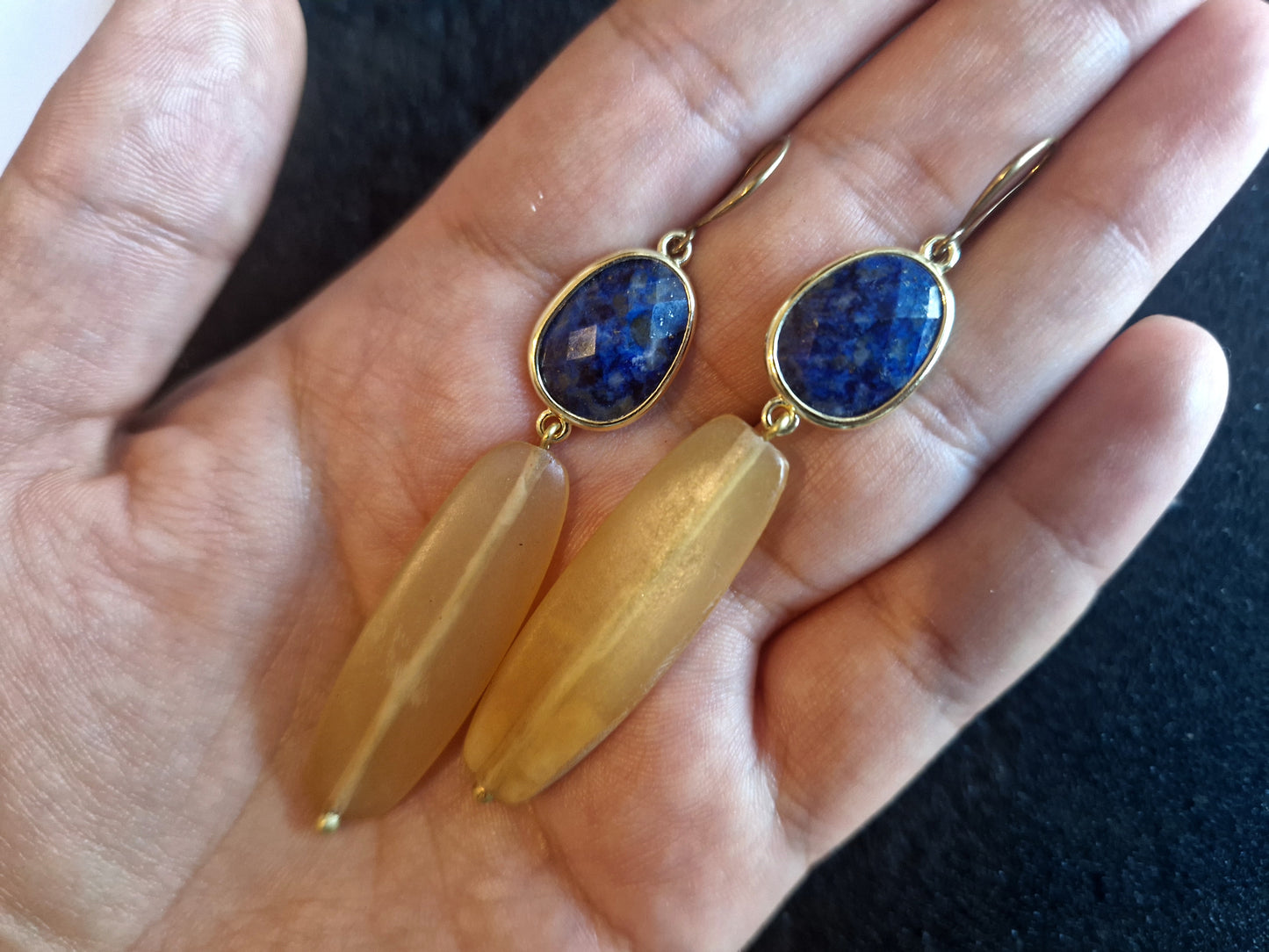 cercei cu lapis lazuli & corn de bivol